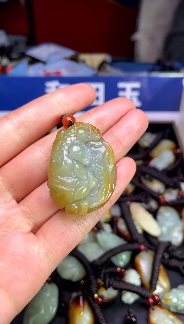 【闪购商品】和田玉颈饰未镶嵌123