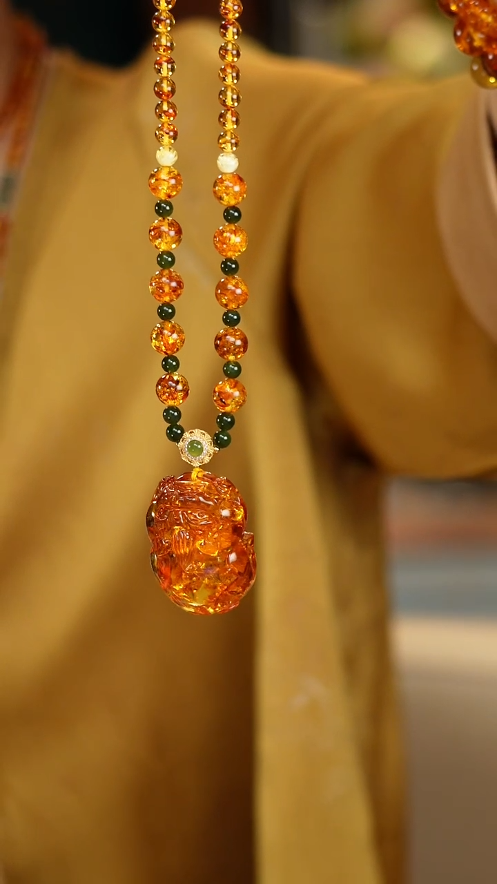 未镶嵌项链琥珀福利