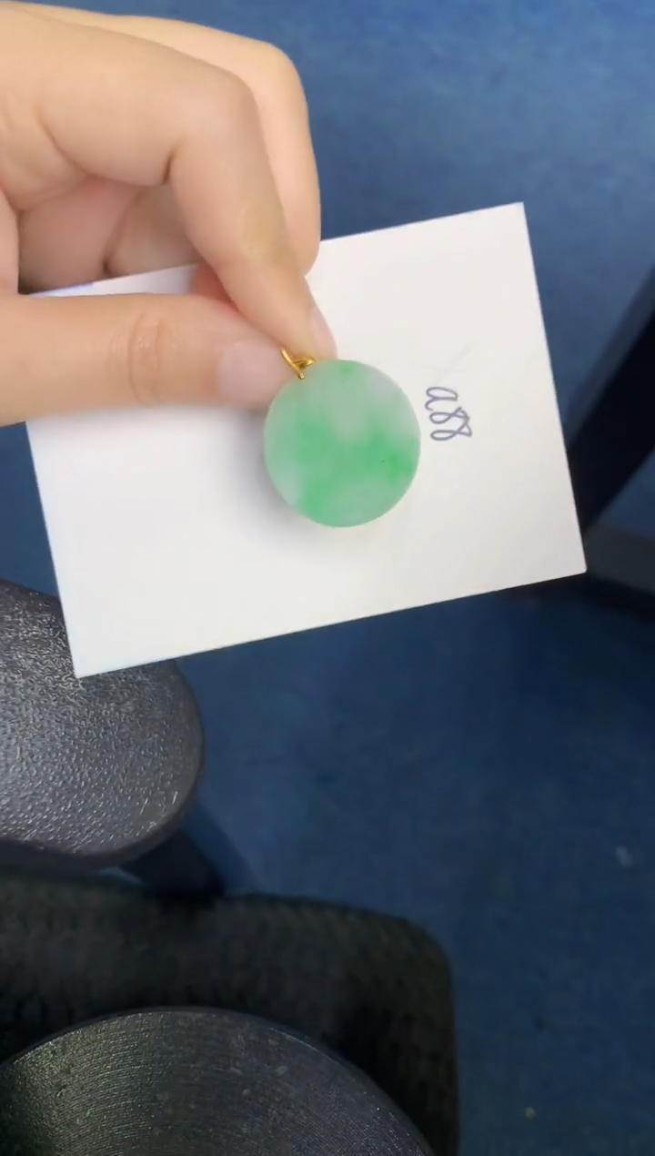 【闪购商品】翡翠颈饰18K金镶嵌000000000