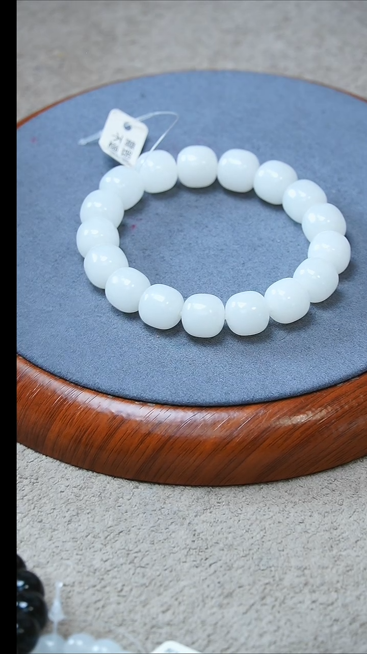 手链未镶嵌和田玉芭莎 卡12.7 老型