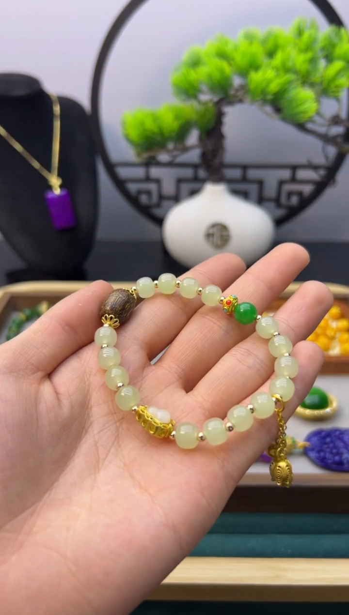 【闪购商品】和田玉手链14K金镶嵌S498           