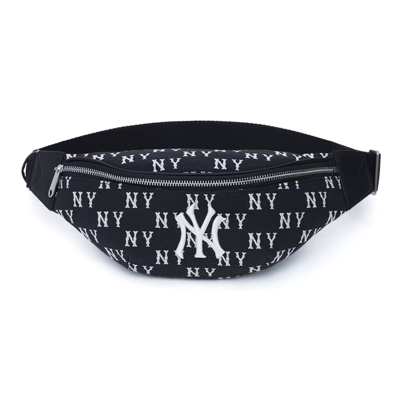 新款潮流复古运动包男女情侣单肩包胸包3AHSM014