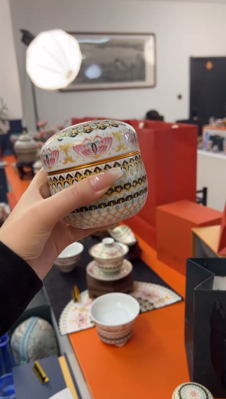 【闪购商品】瓷片小乔闪电购链接