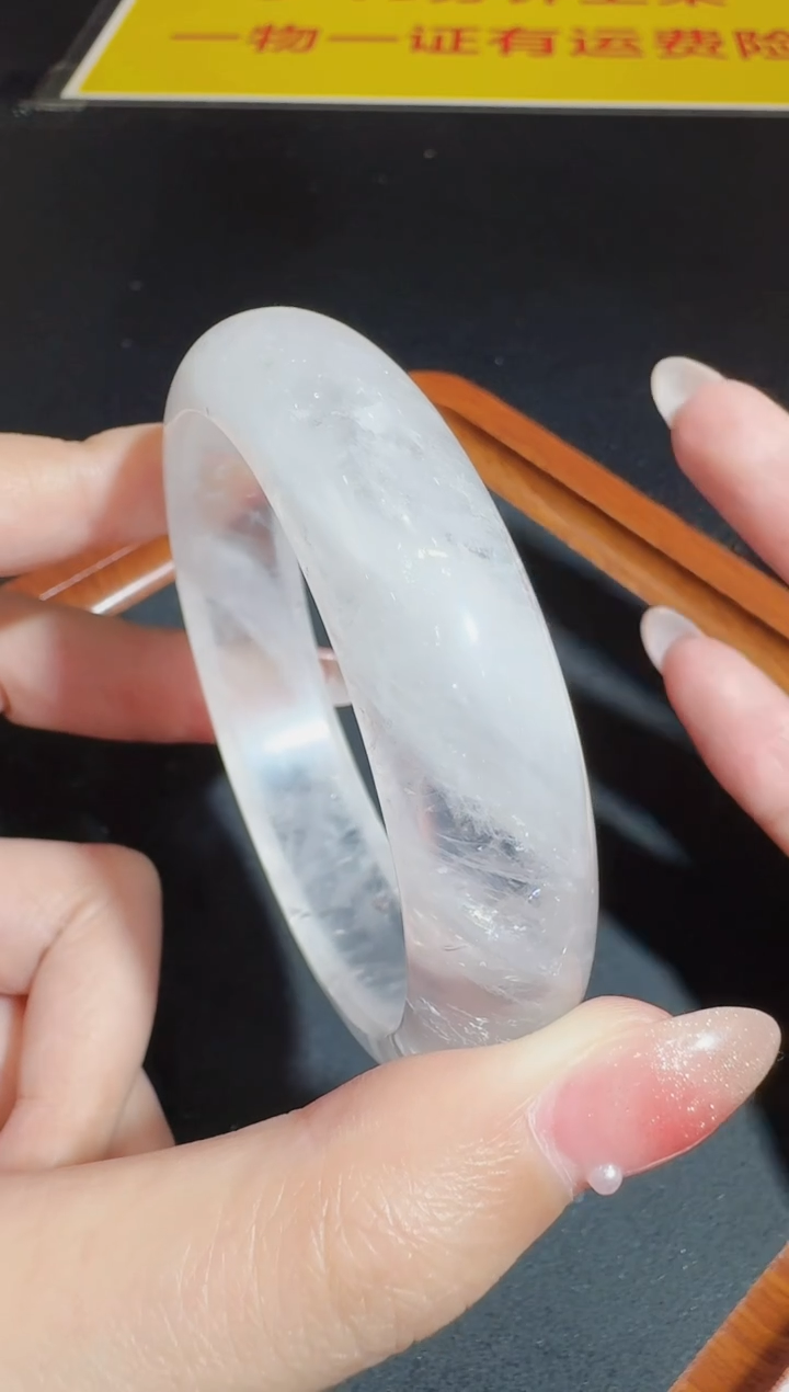 【闪购商品】水晶手镯未镶嵌发一件