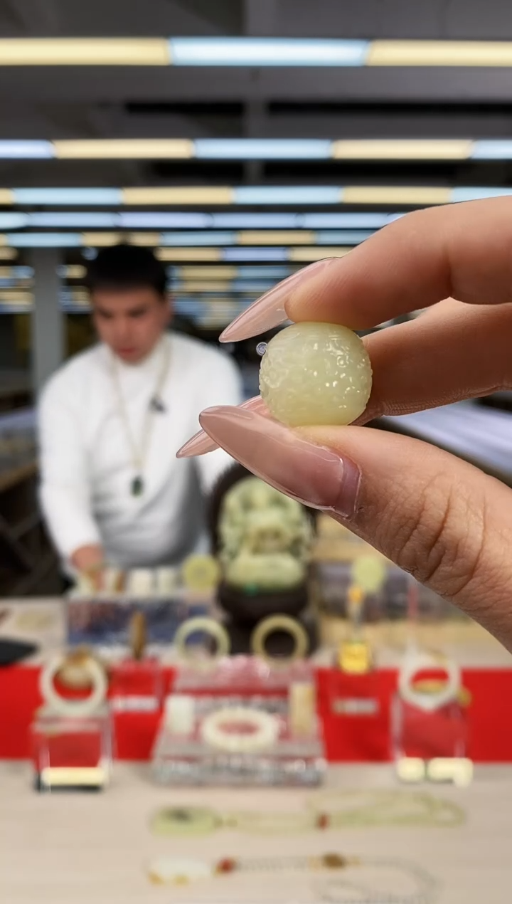 未镶嵌和田玉挂件闪购龙珠约17mm