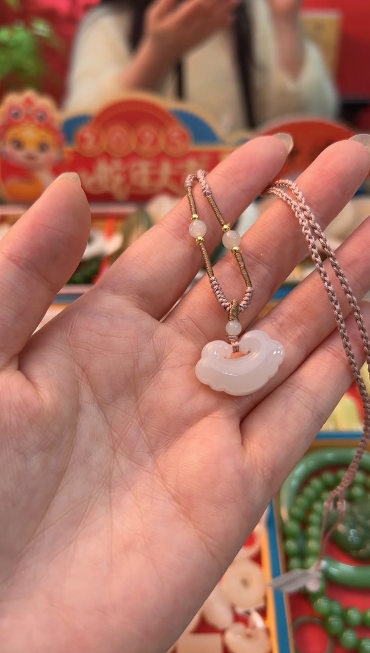 【闪购商品】和田玉吊坠未镶嵌白玉胖墩如意锁