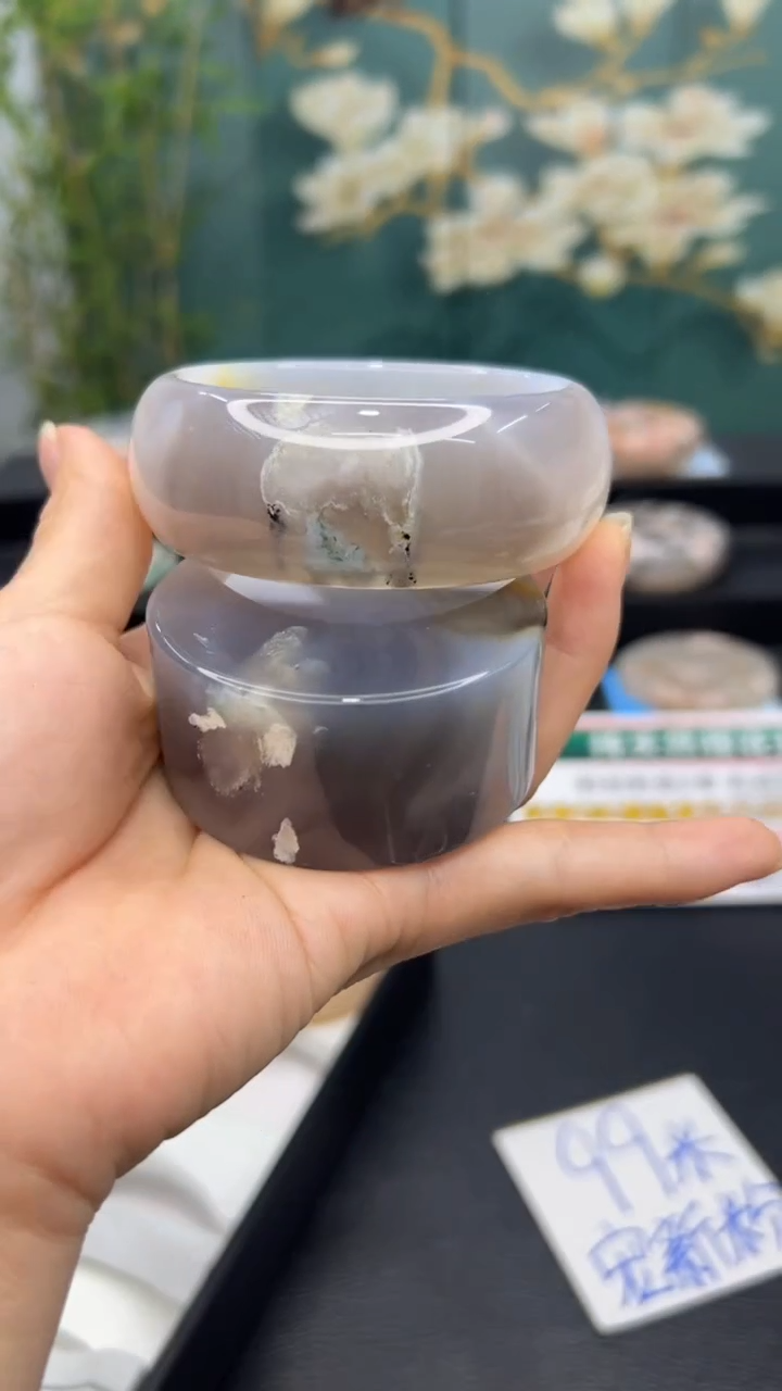 【闪购商品】石英质玉手镯未镶嵌A515(61圈赠送镯心)