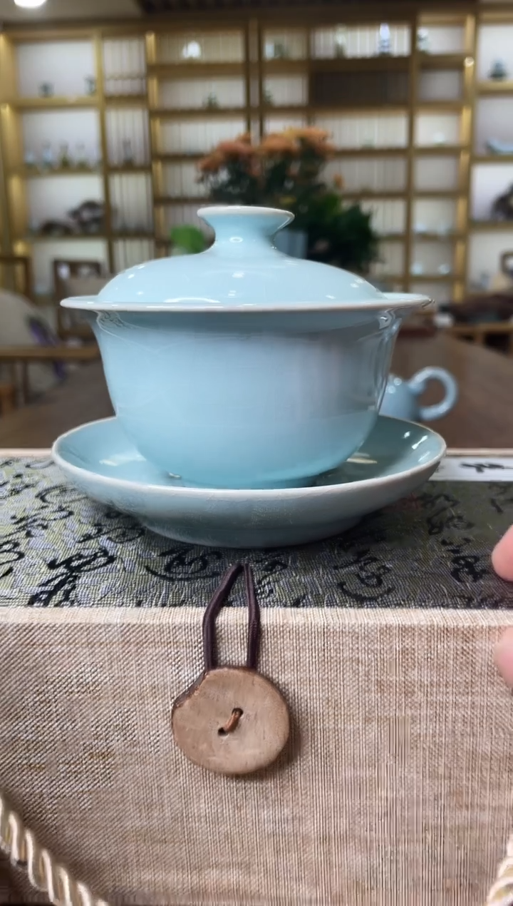 其他天青釉朱法喜款元宝盖碗120毫升一级