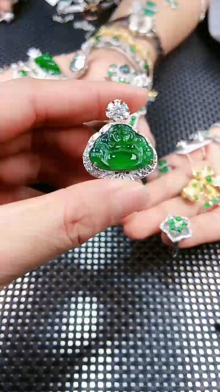 【闪购商品】翡翠吊坠(不含链)未镶嵌11111111