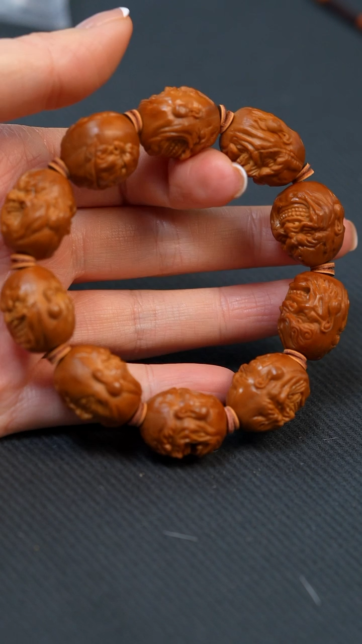【闪购商品】橄榄核手串双面恶僧