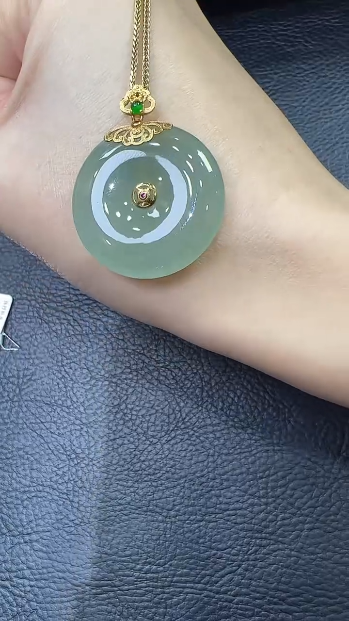 18K金镶嵌挂件翡翠平安扣不含链