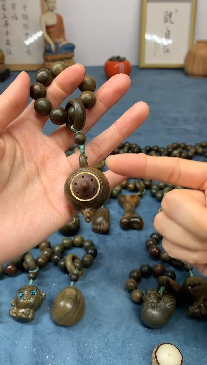 【闪购商品】维腊木（绿檀）把件把把壶香囊 送1瓶香丸