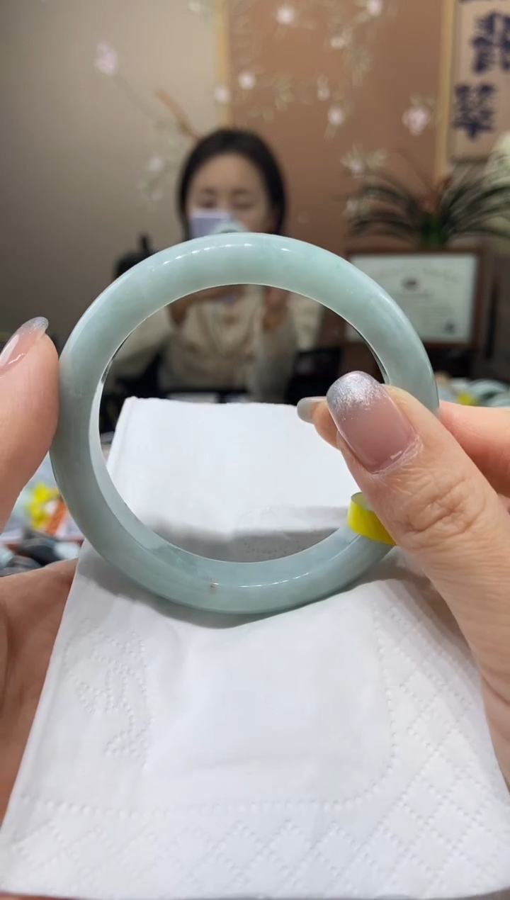 【闪购商品】翡翠手镯未镶嵌5859圈口