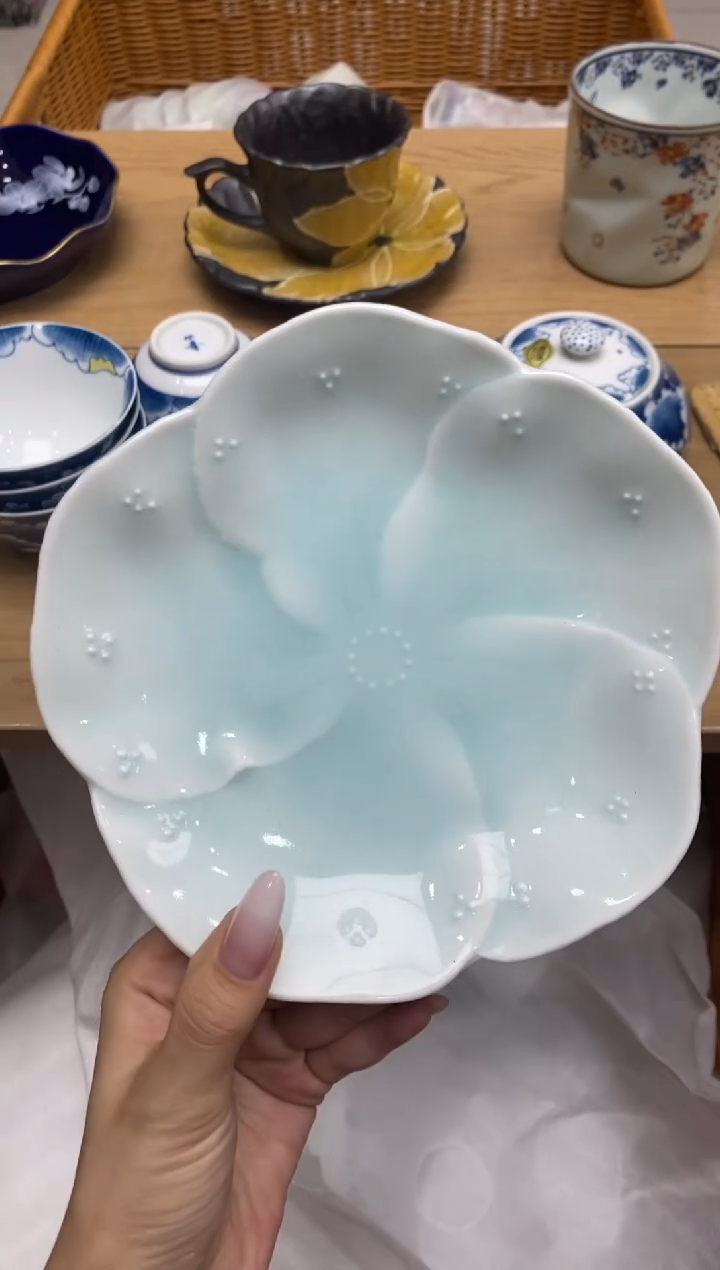 瓷片心****愿隆莲全球选好物精选