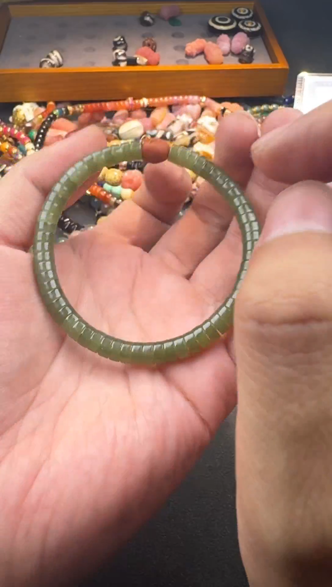 未镶嵌手串和田玉碧玉药片单圈多样性发其一