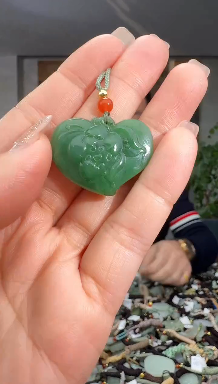 颈饰未镶嵌和田玉拍一发一多样性发货