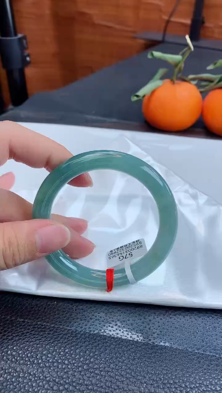 【闪购商品】翡翠手镯未镶嵌缅甸天然翡翠A货手镯