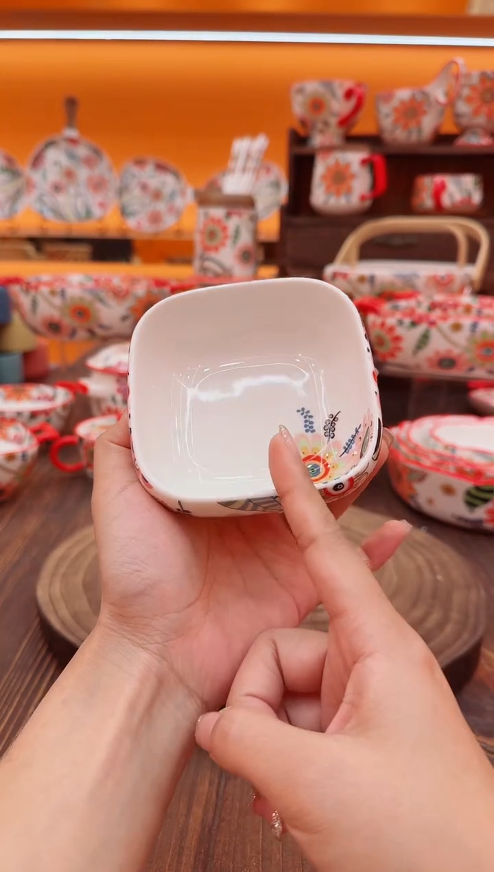 罐景德镇陶瓷餐具碗碟盘子