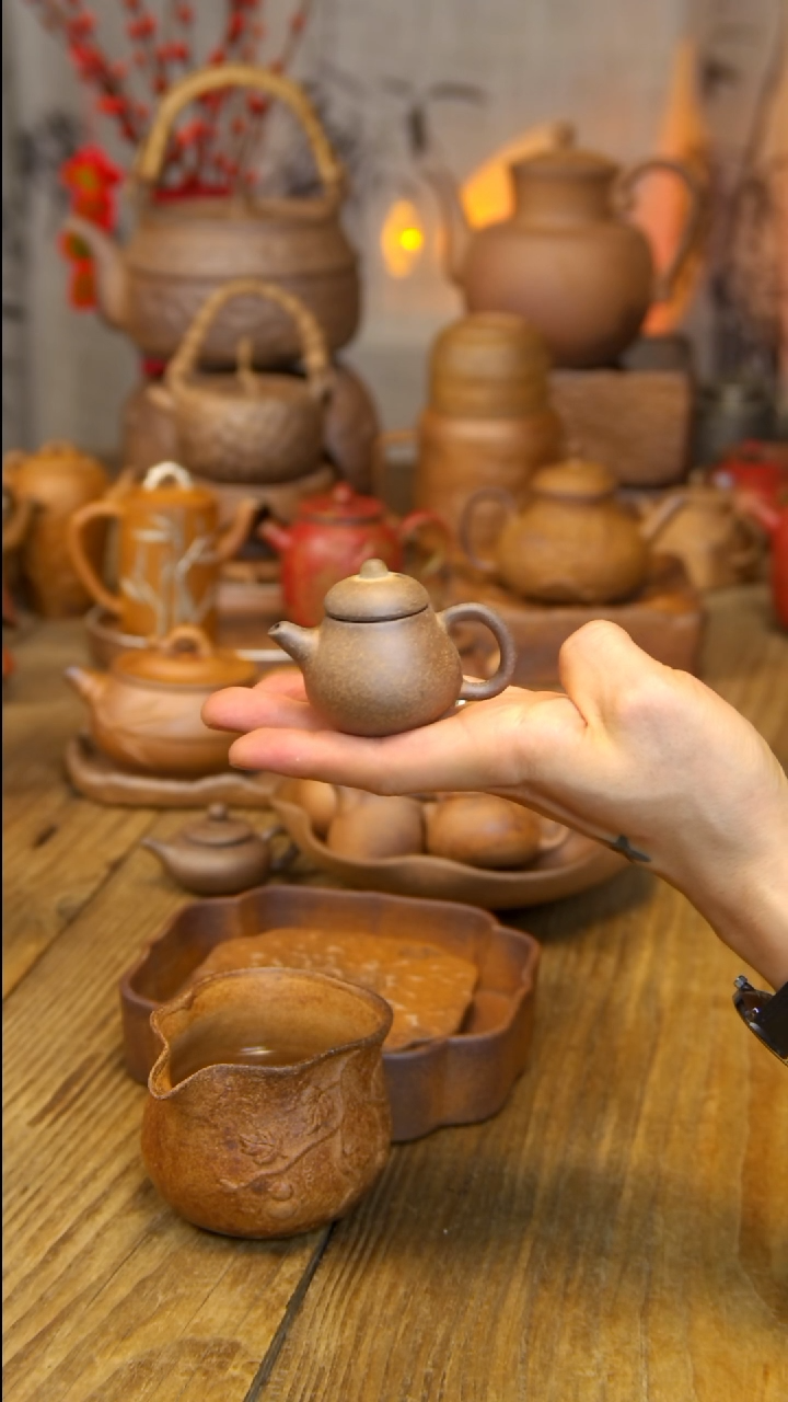 陶瓷茶宠摆件龙蛋