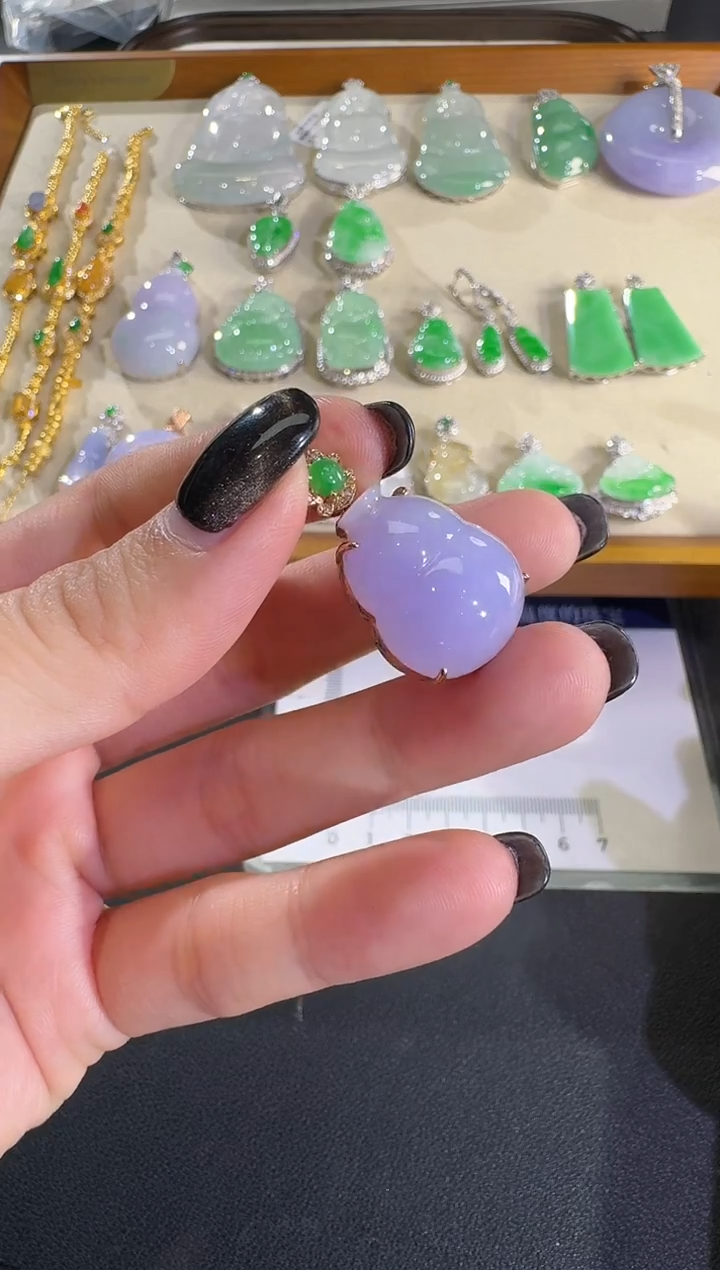 吊坠(不含链)18K金镶嵌翡翠【源头工厂】钻石镶嵌