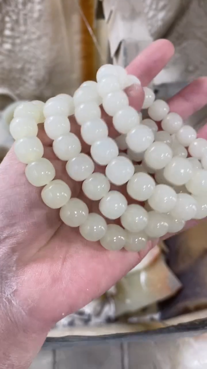 11mm×10mm左右老型珠串发一条