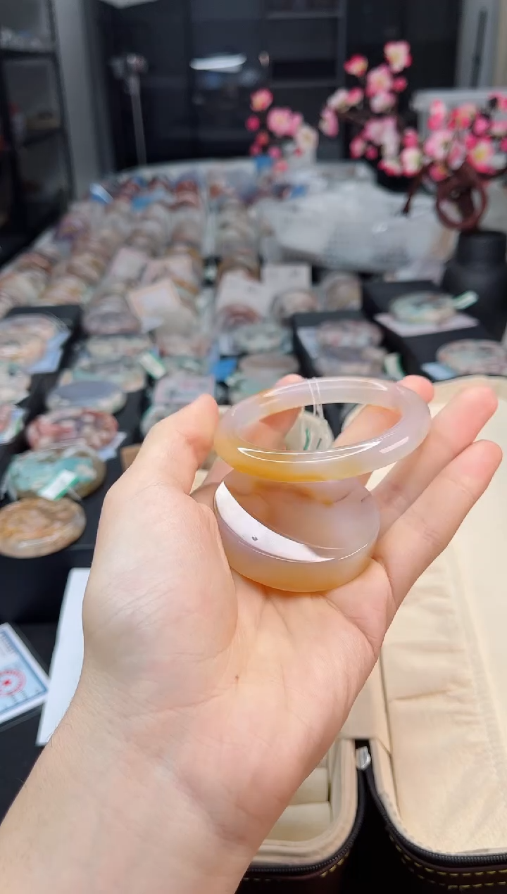 石英质玉手镯未镶嵌57圈口（赠送镯心）3751386