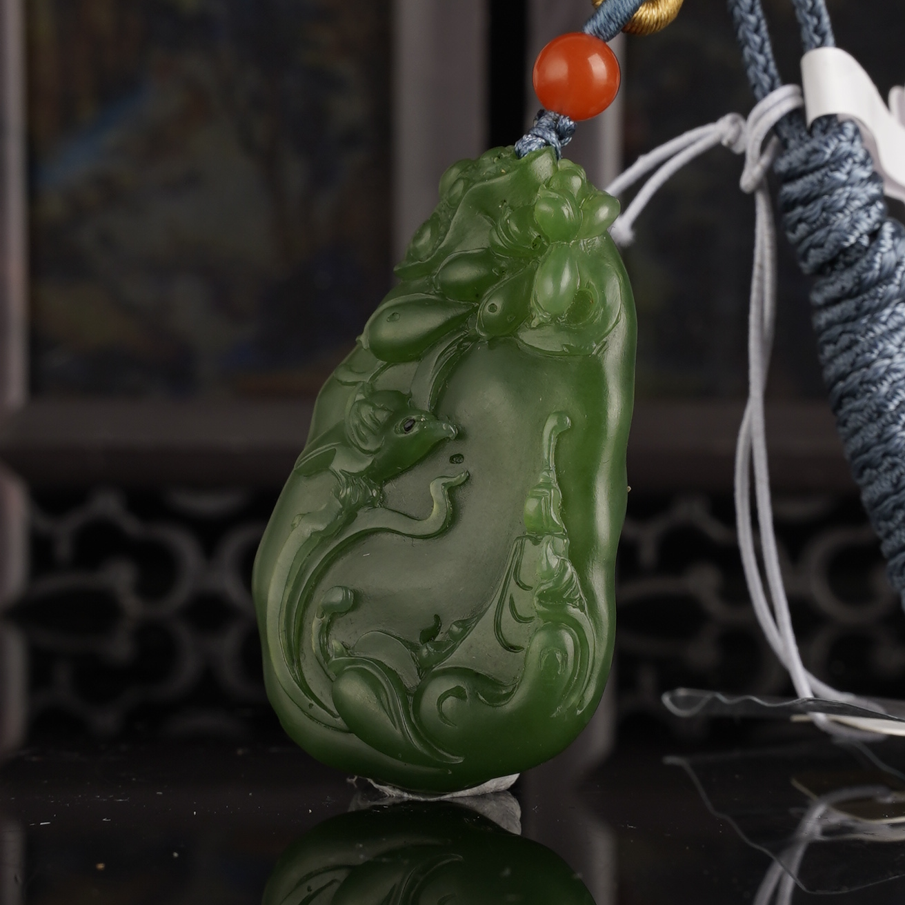 XW10962二十世纪和田玉喜上枝头挂坠