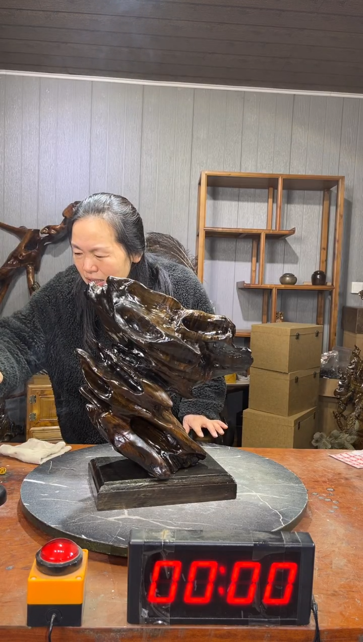金丝楠彪**理阴沉木随型摆件