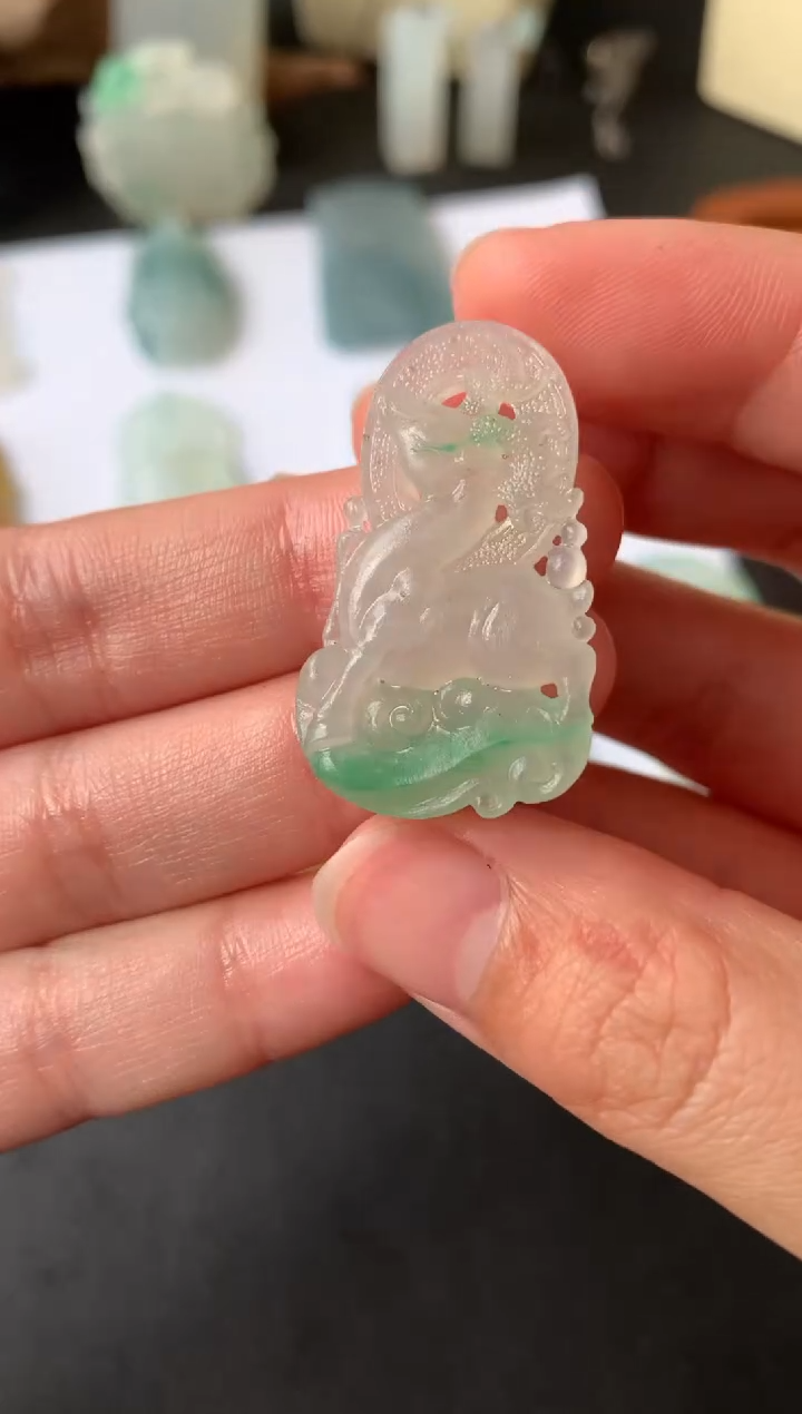 【闪购商品】定制翡翠未镶嵌翡翠