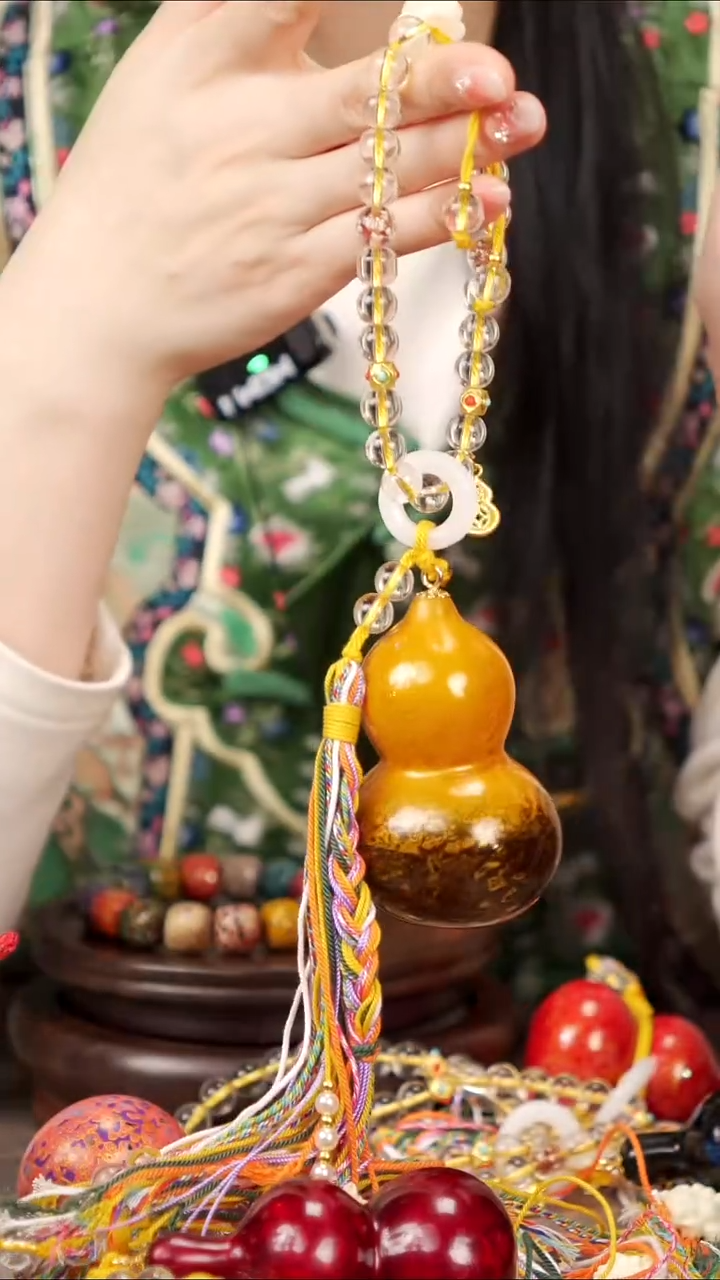 【闪购商品】62易林漂漆车挂手捻葫芦----168