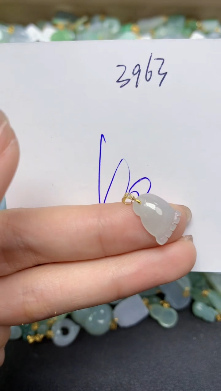 【闪购商品】翡翠颈饰18K金镶嵌天然翡翠A货