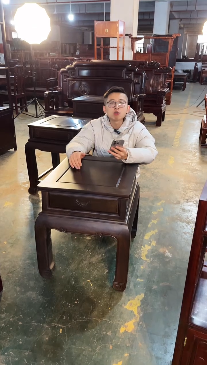 【闪购商品】黑酸枝木类成套家具J12