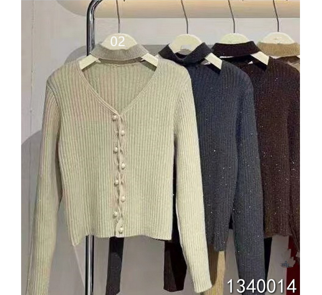 小妳XiaoNi———（冬款挂脖毛衣1340014）