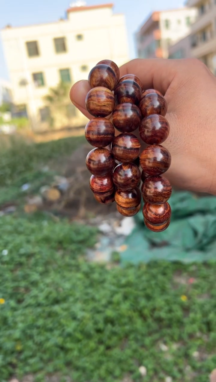 黄花梨/降香黄檀A013火山口1.8圆珠手串238多样性发一