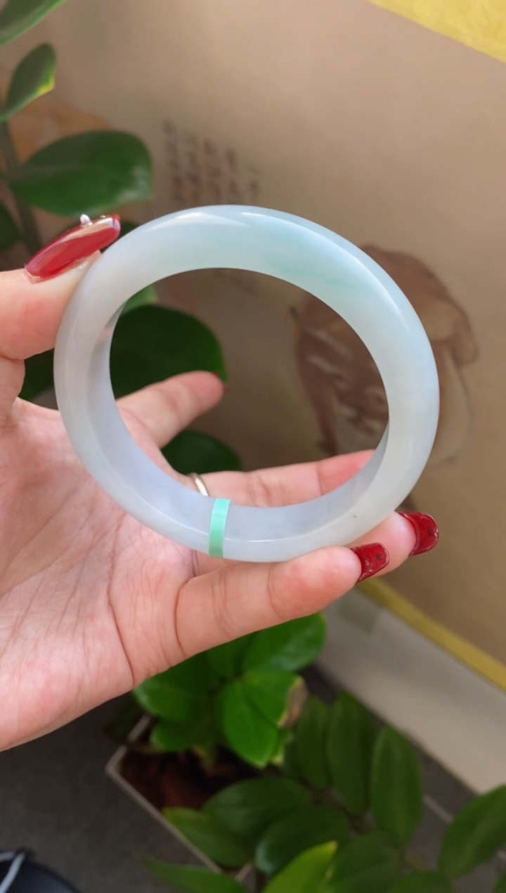 【闪购商品】翡翠手镯未镶嵌（冰化胶）4号
