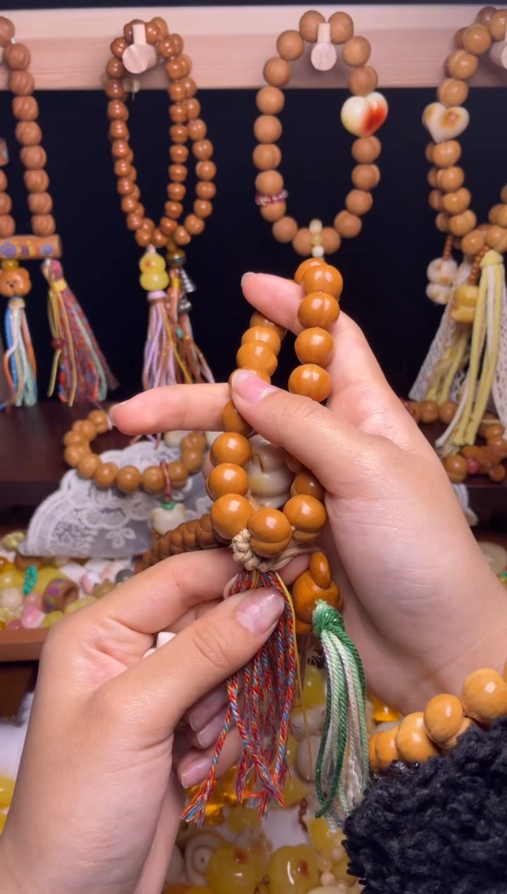 吊坠猴头核桃明**️全品原皮泡芙素手持