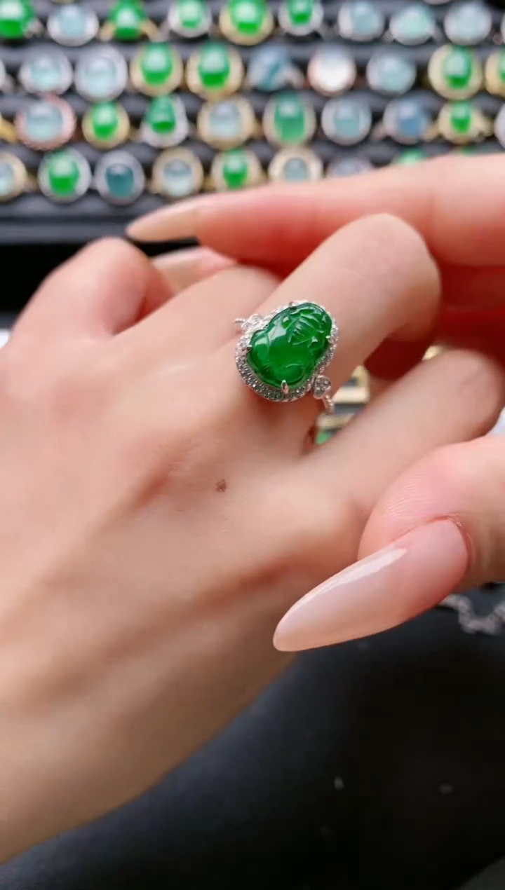 【闪购商品】翡翠戒指银S925镶嵌11111