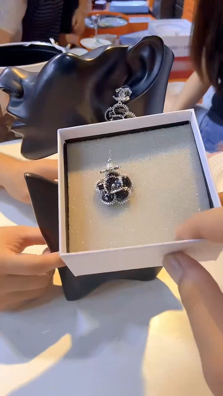 杯鸿辉家品牌瓷器，京东包邮！香26