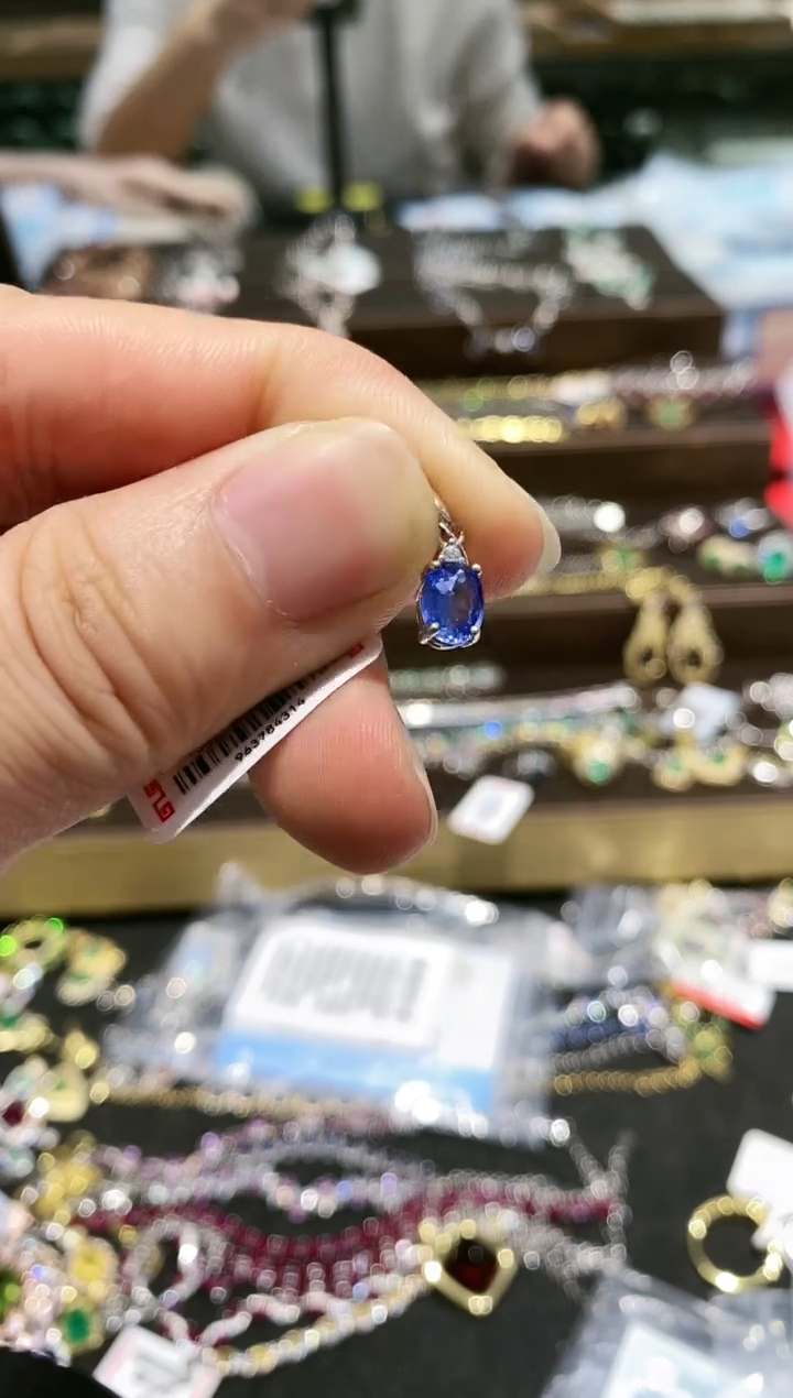 【闪购商品】蓝宝石颈饰银S925镀金镶嵌吊坠