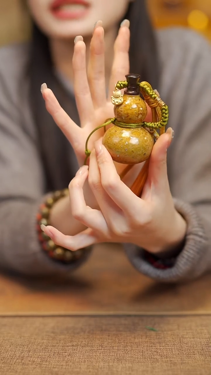 832宴禾堂漆艺工艺小葫芦199