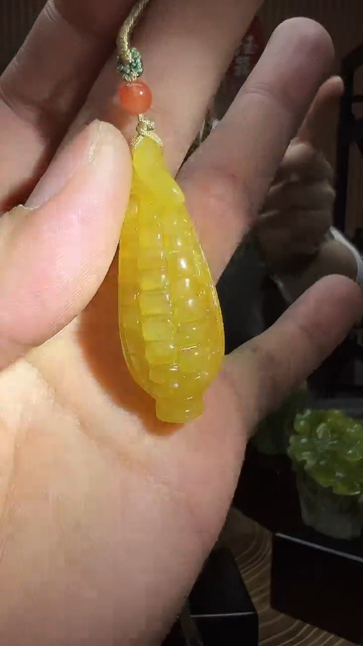 【闪购商品】蛇纹石玉颈饰未镶嵌天然玉石吊坠