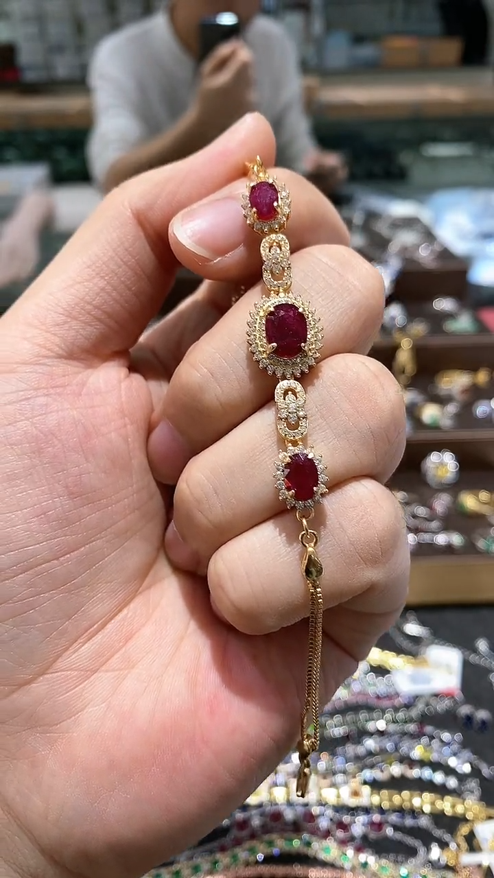 【闪购商品】红宝石手链银S925镶嵌手链