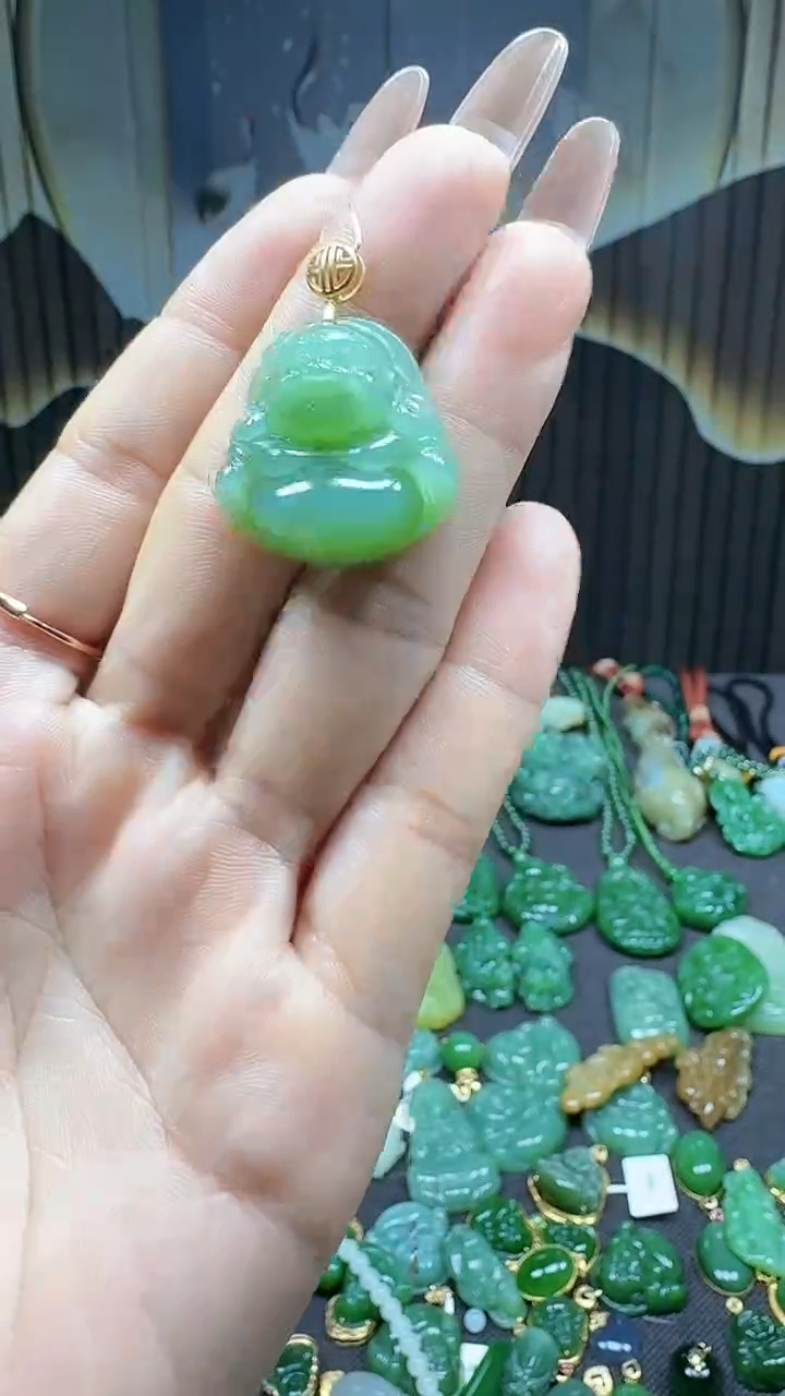 【闪购商品】和田玉吊坠(不含链)18K金镶嵌1