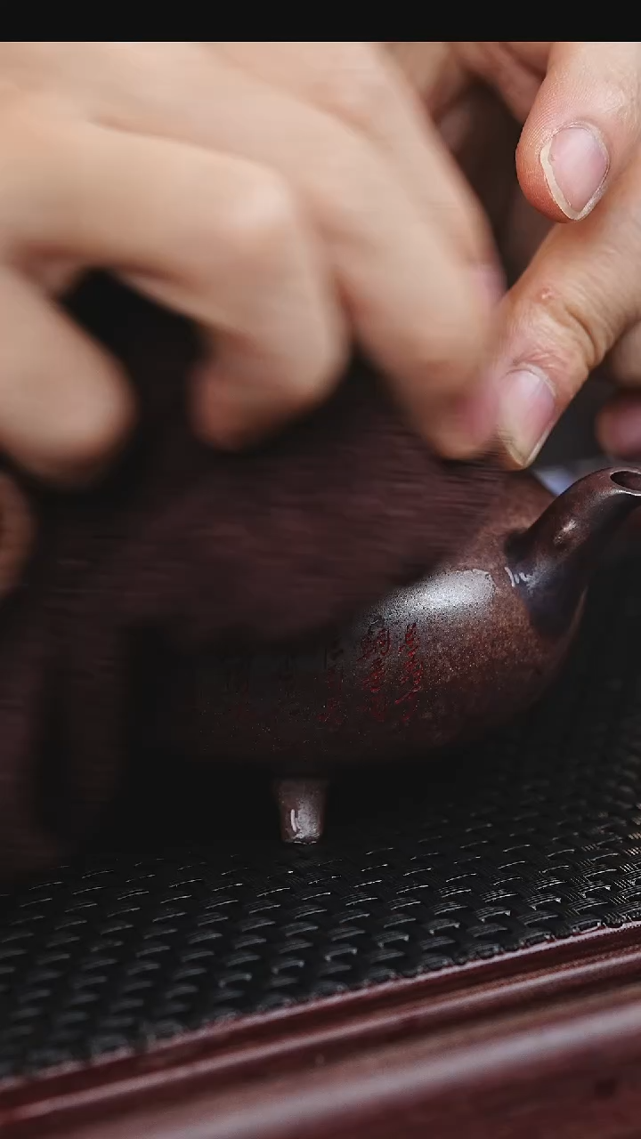 茶壶紫砂宜兴原矿紫砂作品