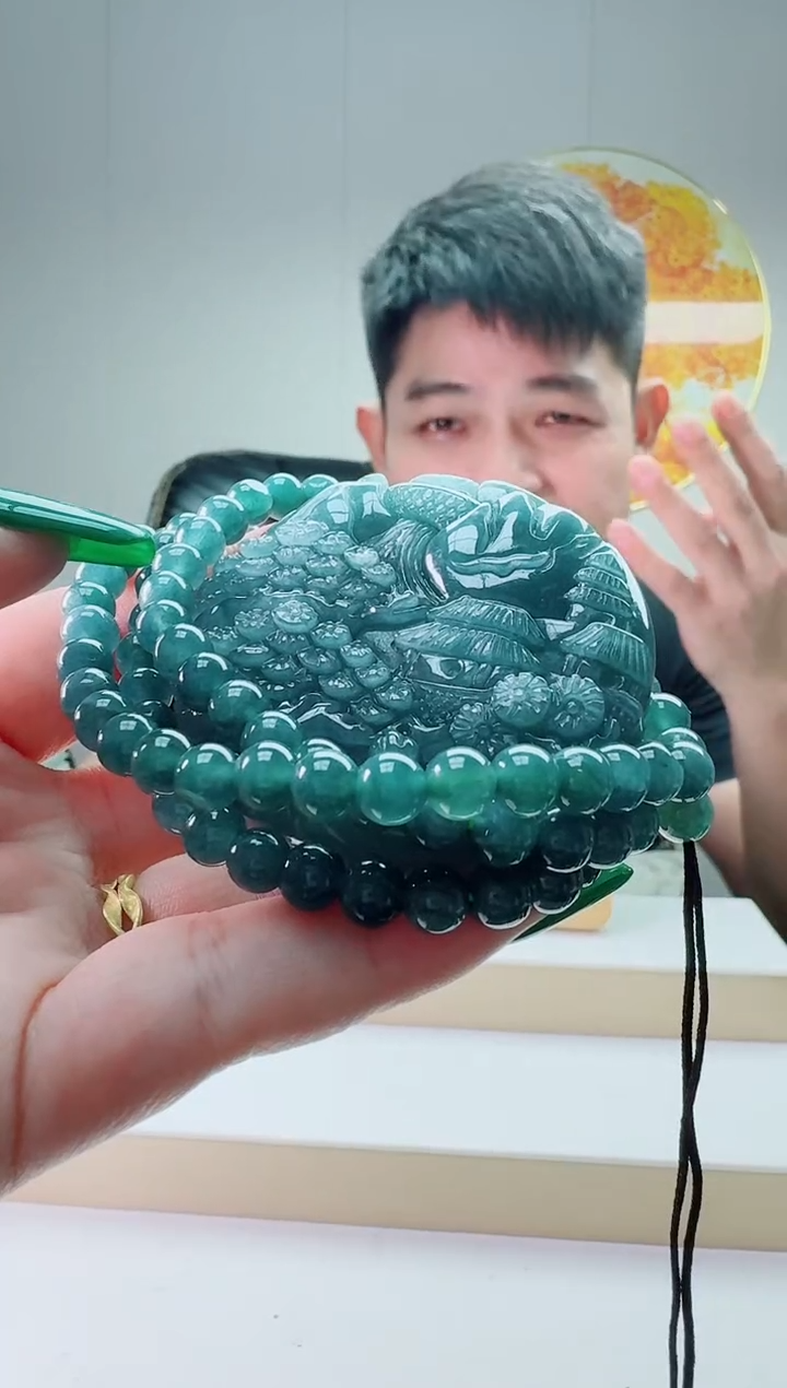 翡翠未镶嵌颈饰多样性随机发其一