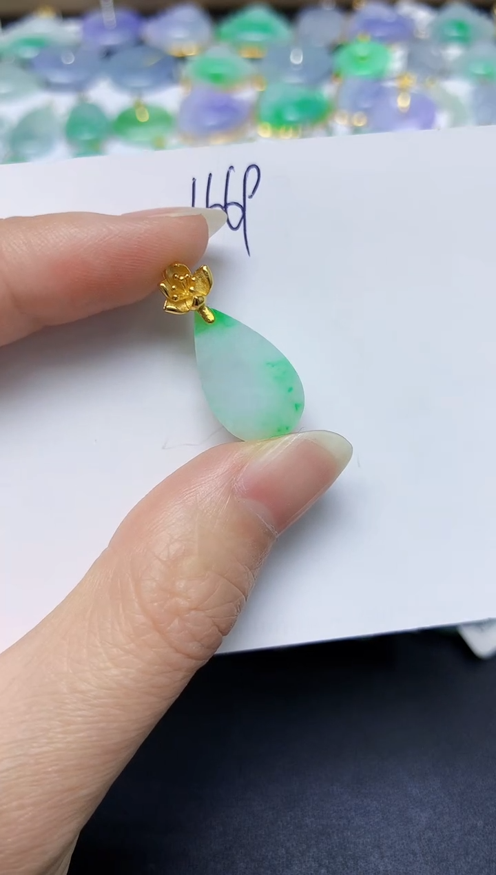 翡翠未镶嵌颈饰 天然缅甸翡翠A货