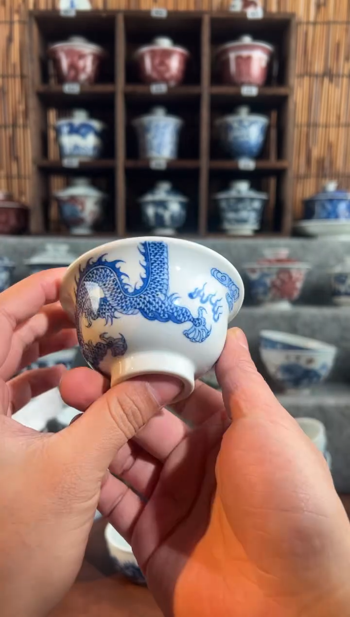 【闪购商品】天禄呀那次龙纹压手a198