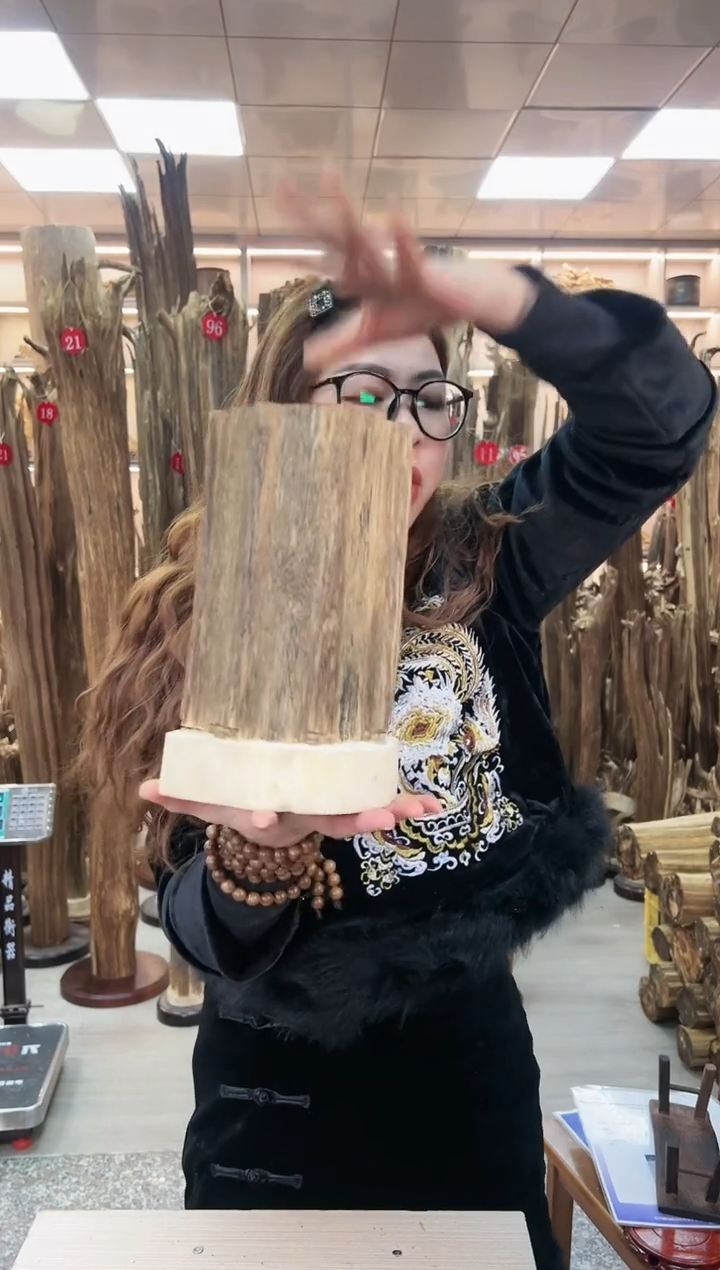 【闪购商品】沉香摆件沉香原料摆件工艺品