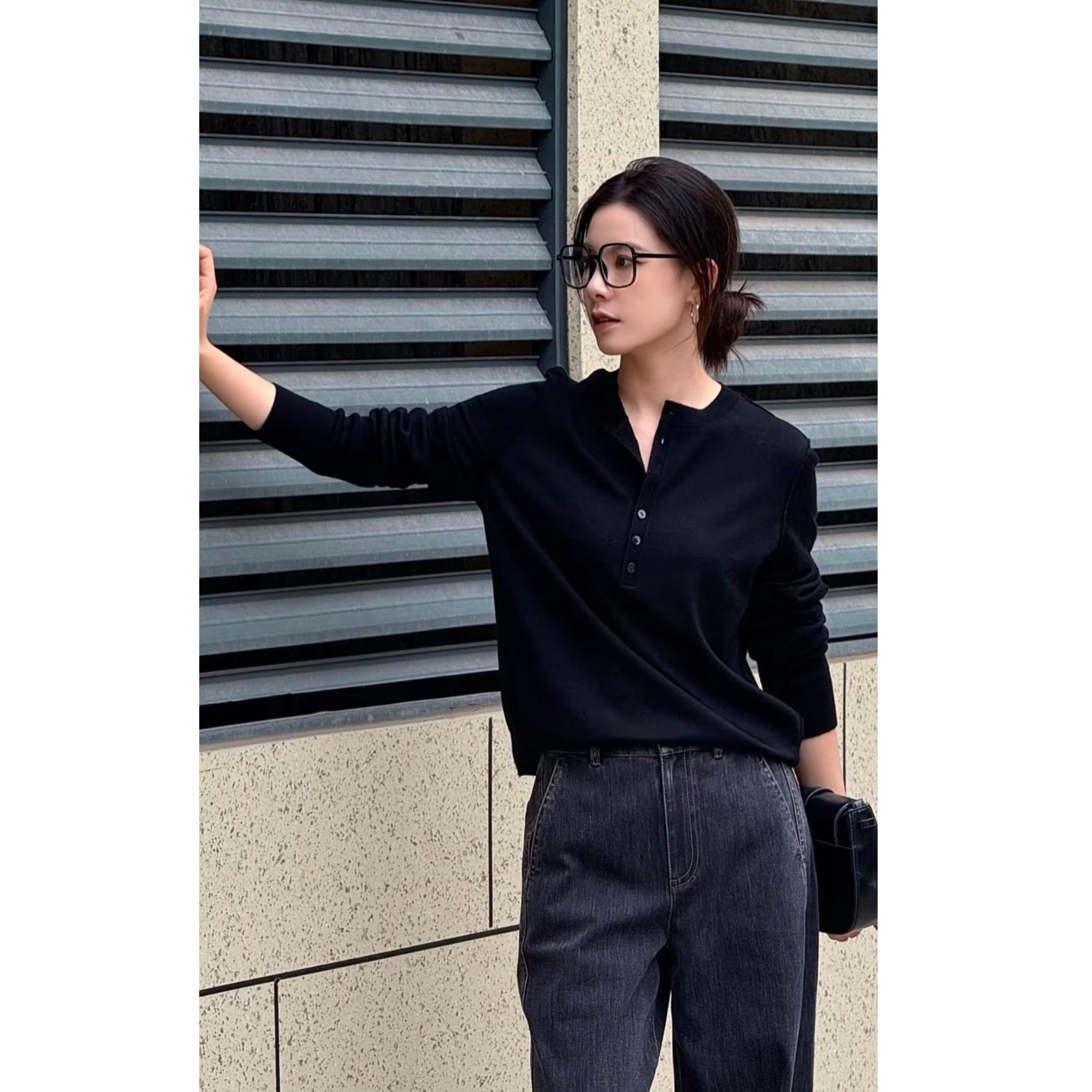 AMASS/阿玛施新款简约舒适百搭排扣亨利衫长袖圆领针织衫女538102