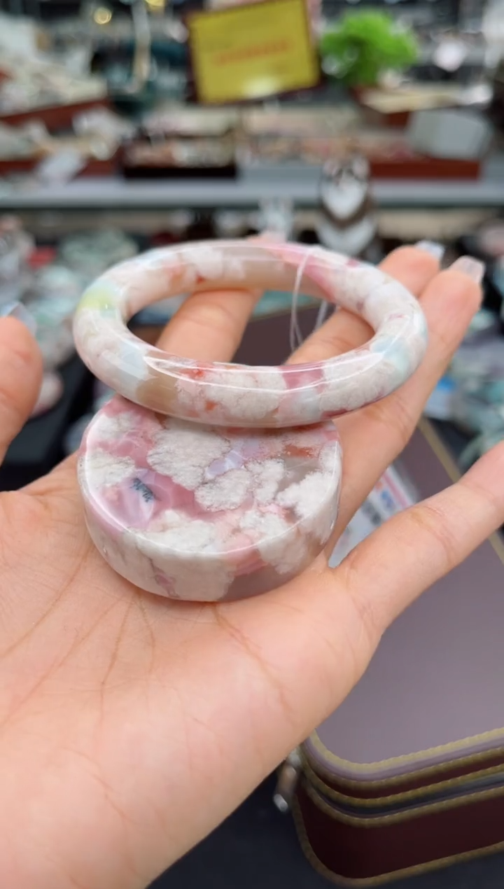 【闪购商品】石英质玉手镯未镶嵌52圈口（赠品镯心）6821013